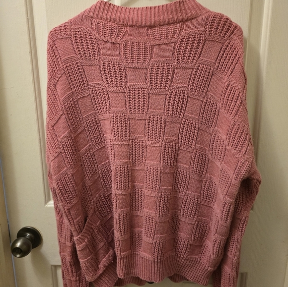 Express Textured Pink Cardigan with Button Accents - Picture 3 of 5